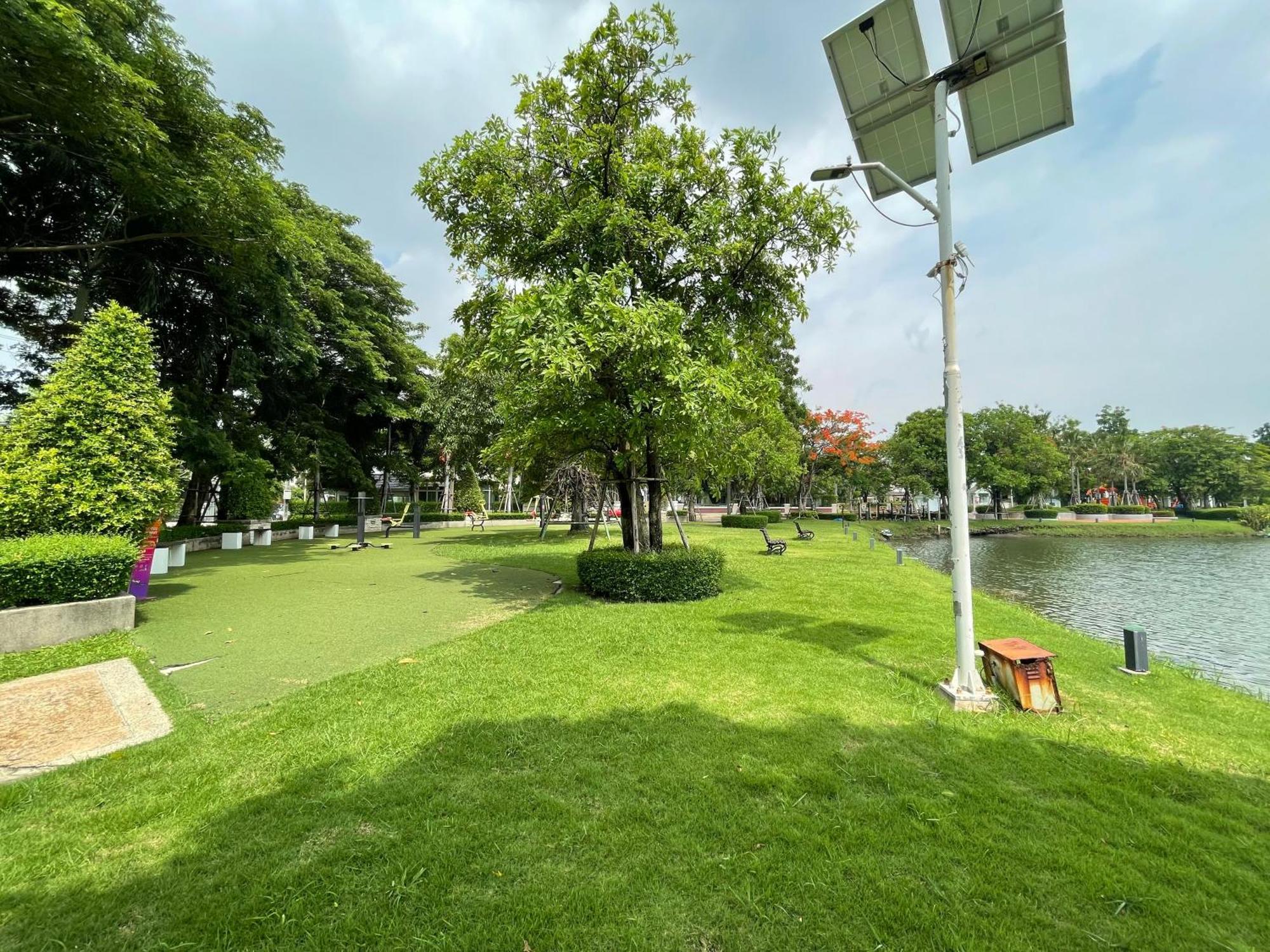 Anna Home@Lat Krabang Бангкок Екстер'єр фото
