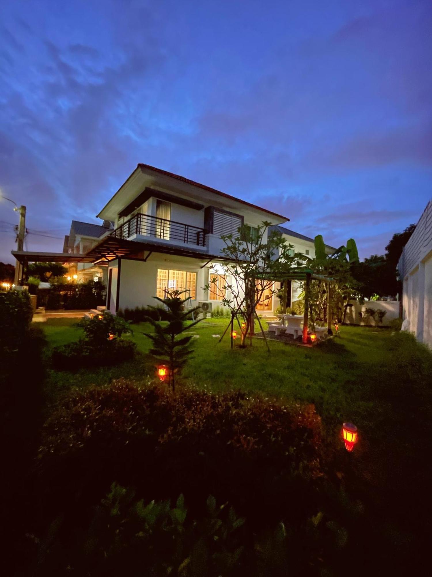 Anna Home@Lat Krabang Бангкок Екстер'єр фото